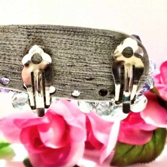 Vintage Mid Century Purple Crystal Cluster Clip Earrings - Picture 4 of 5